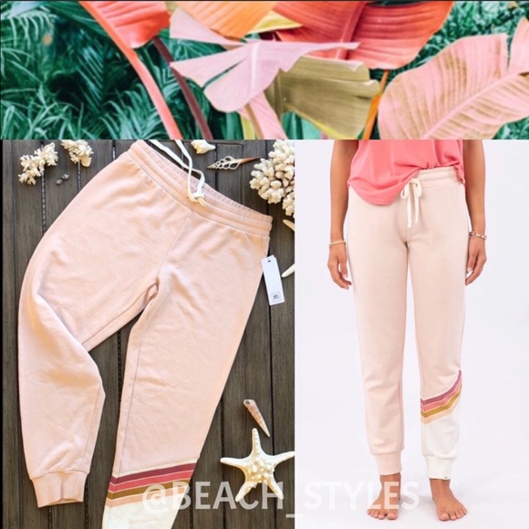 Rip Curl Pants - 🌴🌼RIP CURL- RETO SWEATPANTS🌼🌴